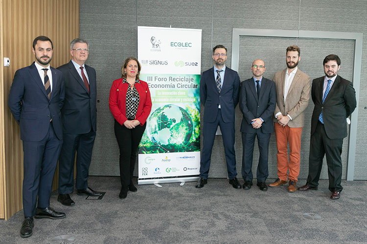 Gustavo Calero, director of Sustainable Development, participates in the III Forum Recycling and Circular Economy