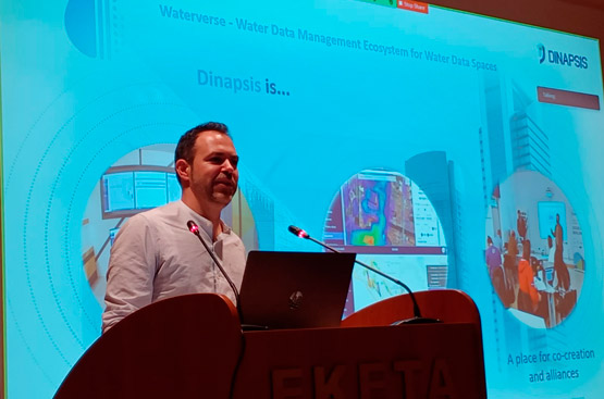 Javier Haro, during his presentation at the lkickoff of the international project Waterverse