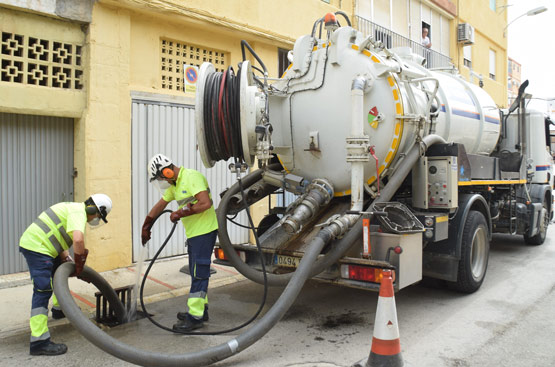 Ir a la noticia Clean San Fernando's sewer system to be prepared for the next rainy season