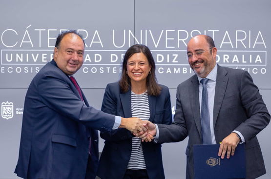 Ir a la noticia Nace la Cátedra Universidad de Cádiz-Hidralia para impulsar desde San Fernando el conocimiento sobre la evolución climática y su impacto en humedales y esteros